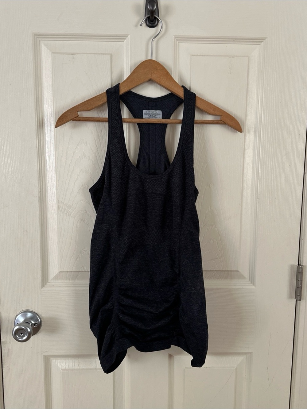Athleta Fast Track Tank Top Black Sleeveless Women’s Size Medium Lightweight